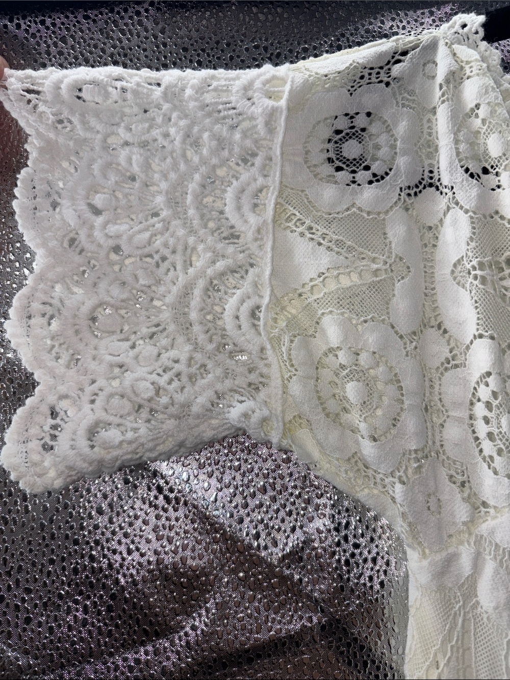 Ornella Paris Ivory Lace Crochet Trim Top - Picture 4 of 9
